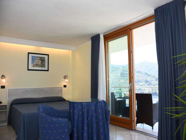 Pugnochiuso hotel del faro_11